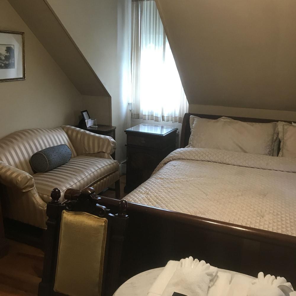 Edgewood Manor Inn Bed And Breakfast Providence Exteriör bild