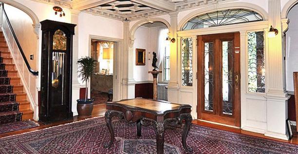Edgewood Manor Inn Bed And Breakfast Providence Exteriör bild