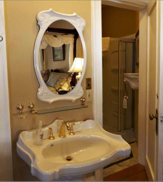 Edgewood Manor Inn Bed And Breakfast Providence Rum bild